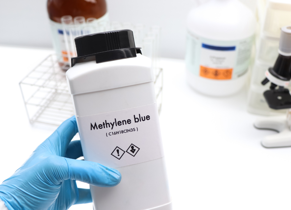 Mitochondrial Metabolism in Neural Tissue: The Impact of Methylene Blue on the Respiratory Chain and ATP Production